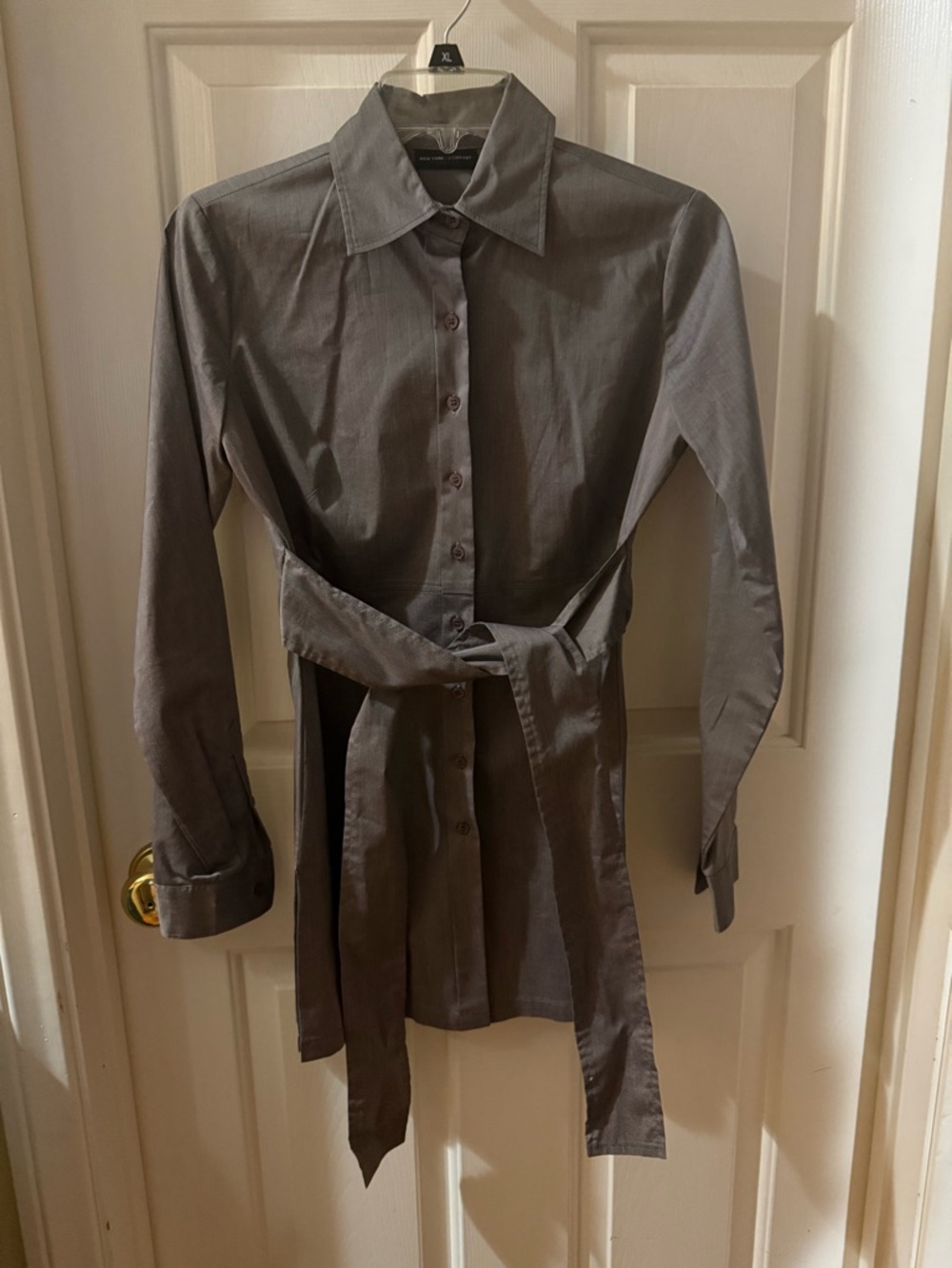 New York & Company Women’s Gray Long-Sleeve Button Dress with Waist Tie XS